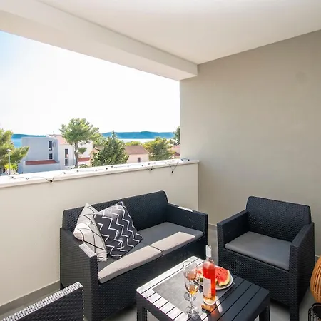 Pape Apartments Brodarica  Exterior photo