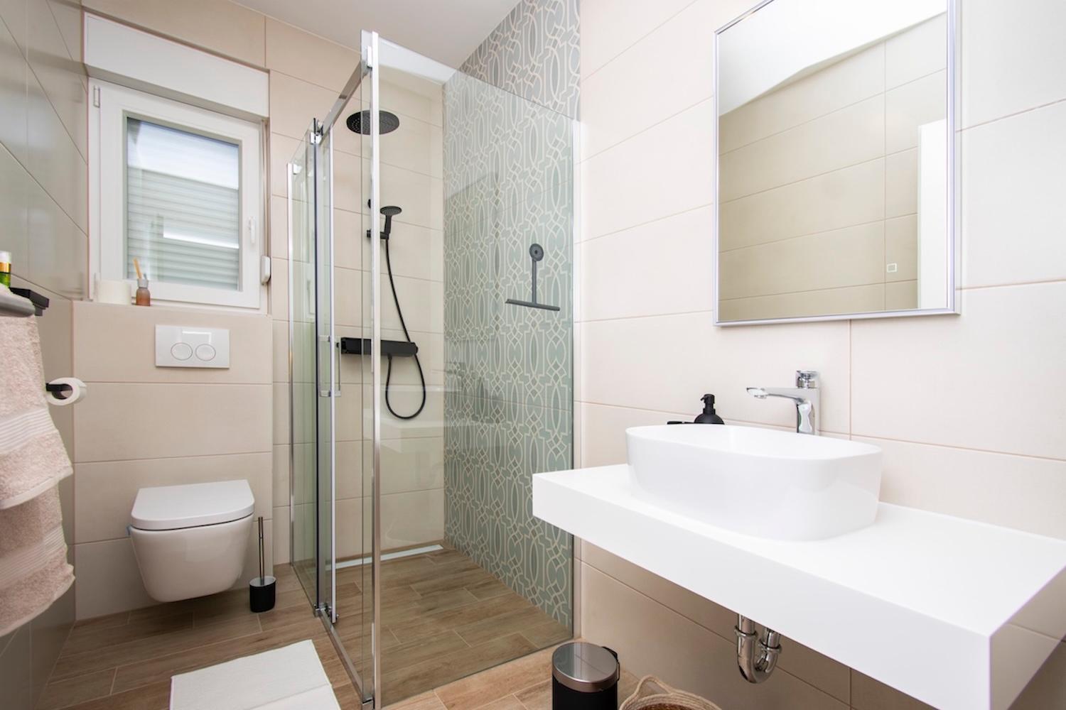 Pape Apartment *